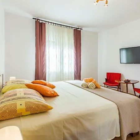 Pula Apartment * Pula