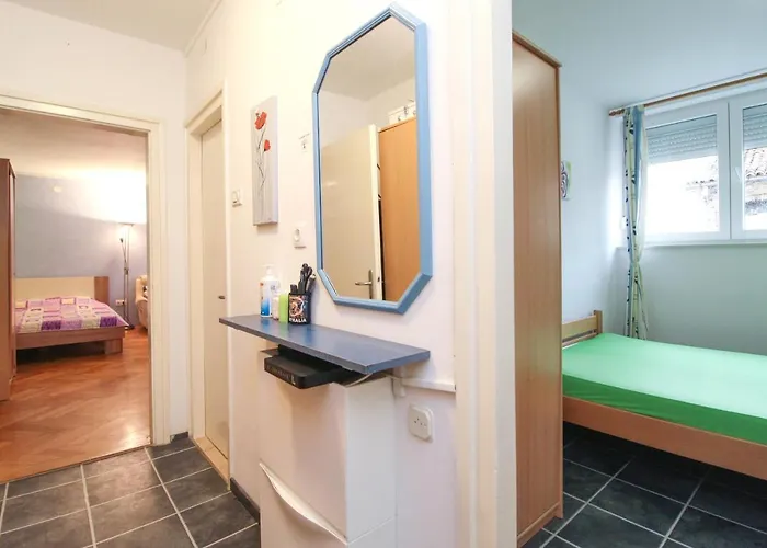 Apartment Pula * פולה