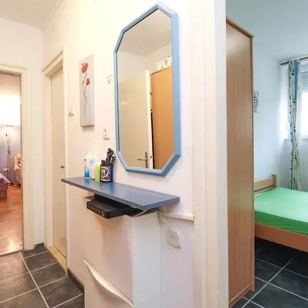 Apartment Pula * بولا